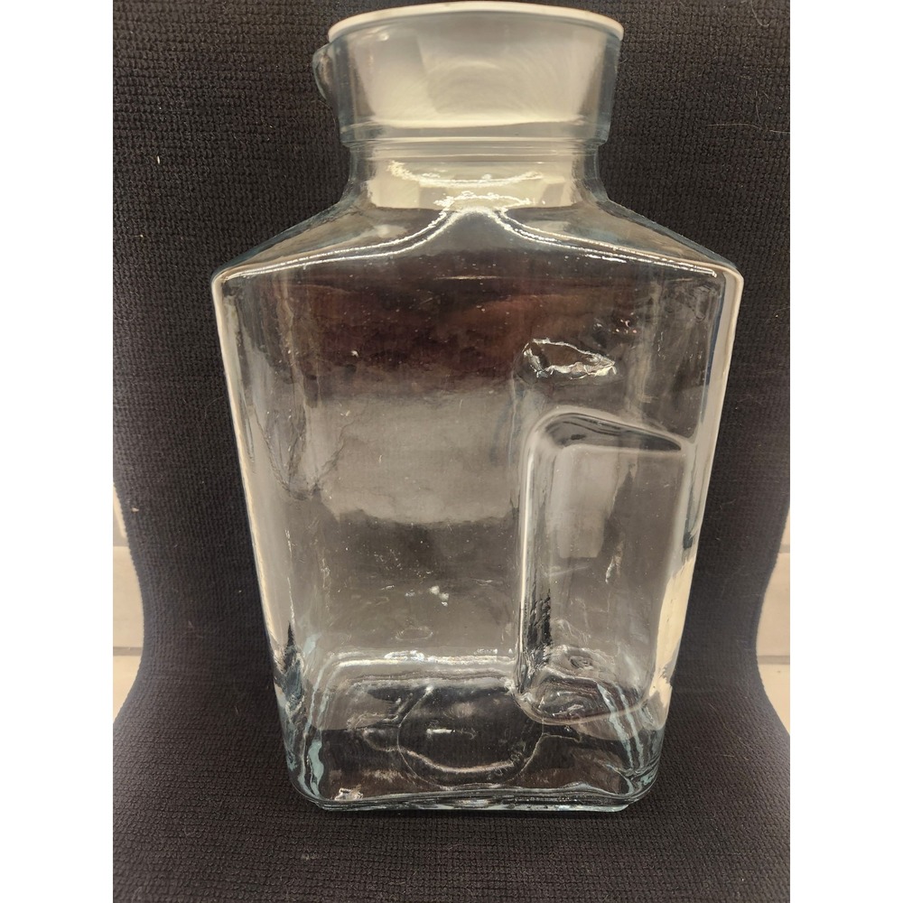 Anchor Hocking Glass Bistro Pitcher with White Stopper, 64-Ounce, Clear USA Made